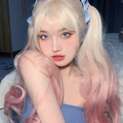 流放路上我靠直播养活了一家老小